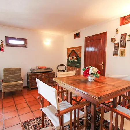 Cosy Countryside - Family House *