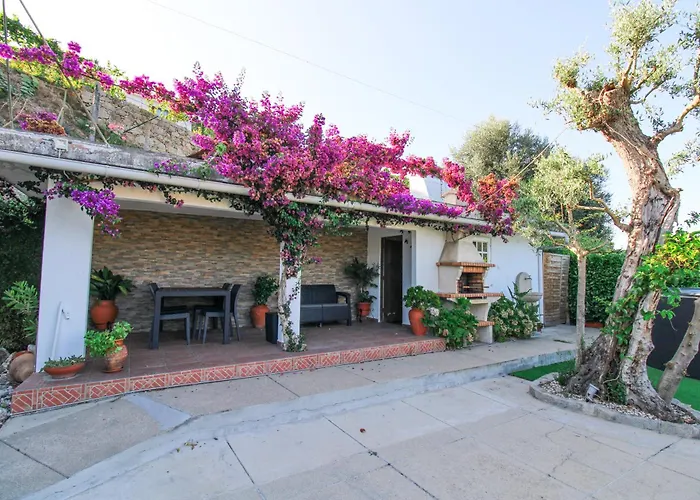 Cosy Countryside - Family House Holiday home