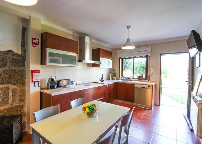 Cosy Countryside - Family House Castelo de Paiva