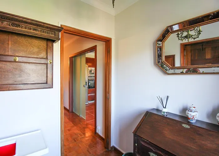 Cosy Countryside - Family House